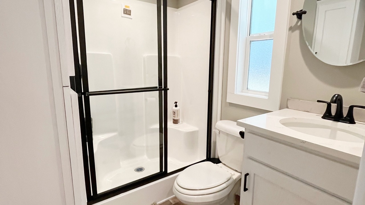 Photo of Bathroom in Clifftops