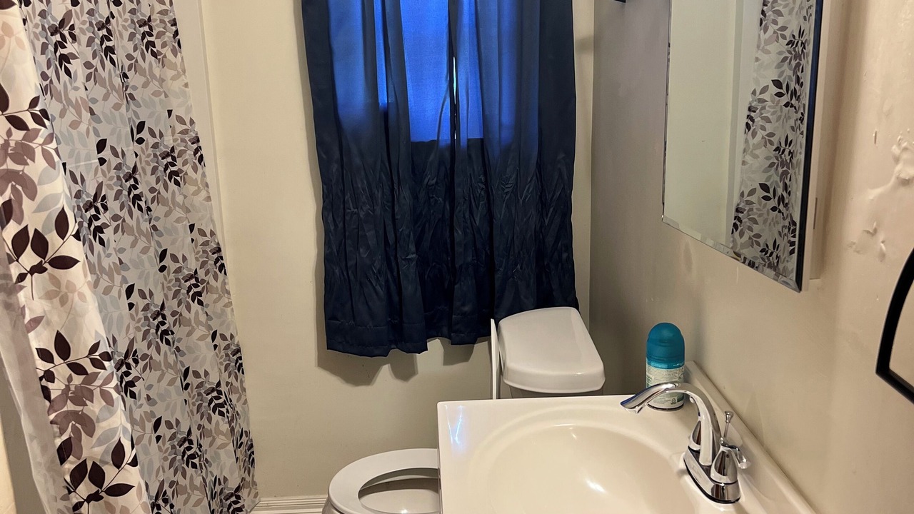 Photo of Bathroom in Columbia