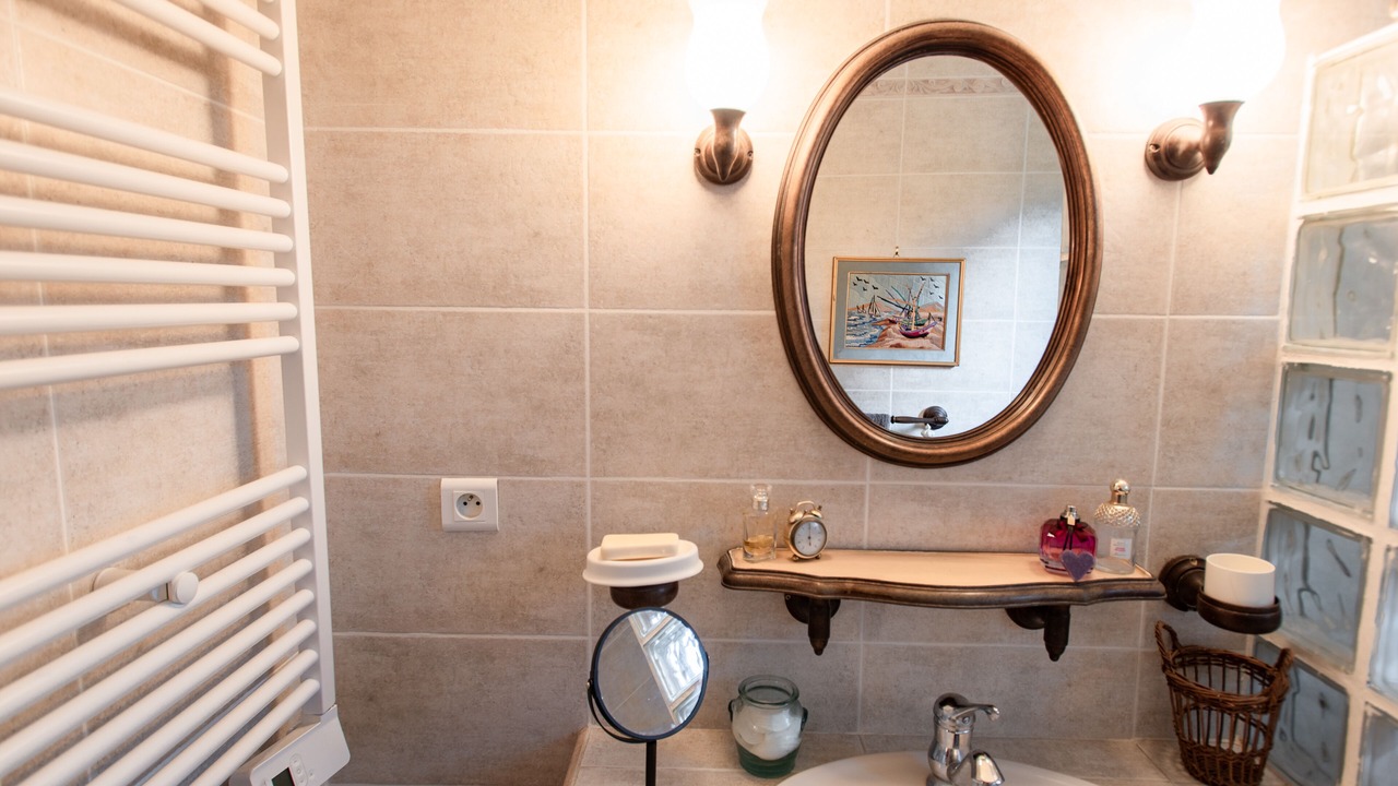 Photo of Bathroom in Clarensac