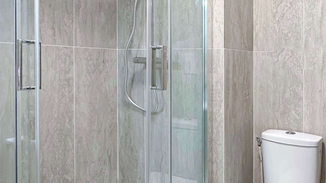Photo of Bathroom in Butte-aux-Cailles