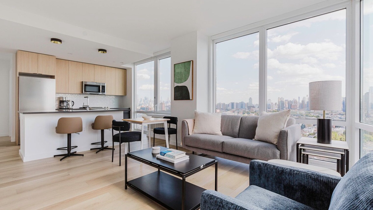 Photo of Livingroom in Jersey City