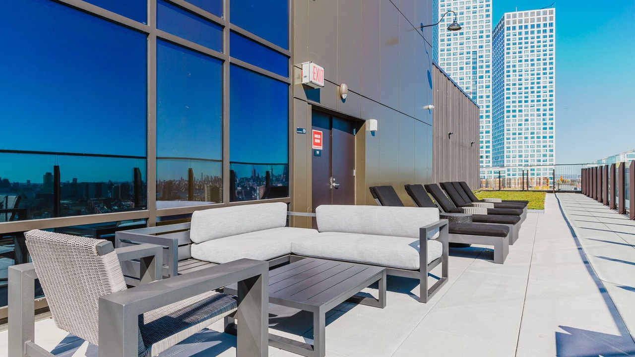 Photo of Patio Balcony in Jersey City