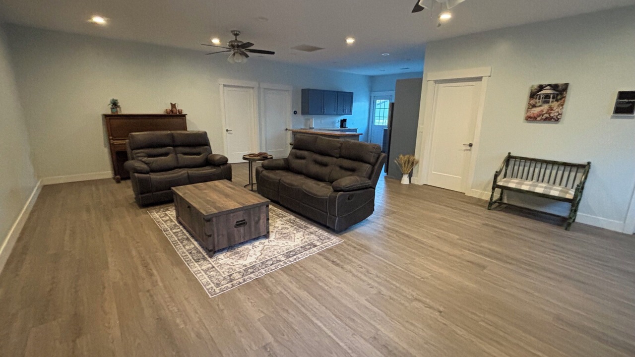 Photo of Livingroom in Bluffdale