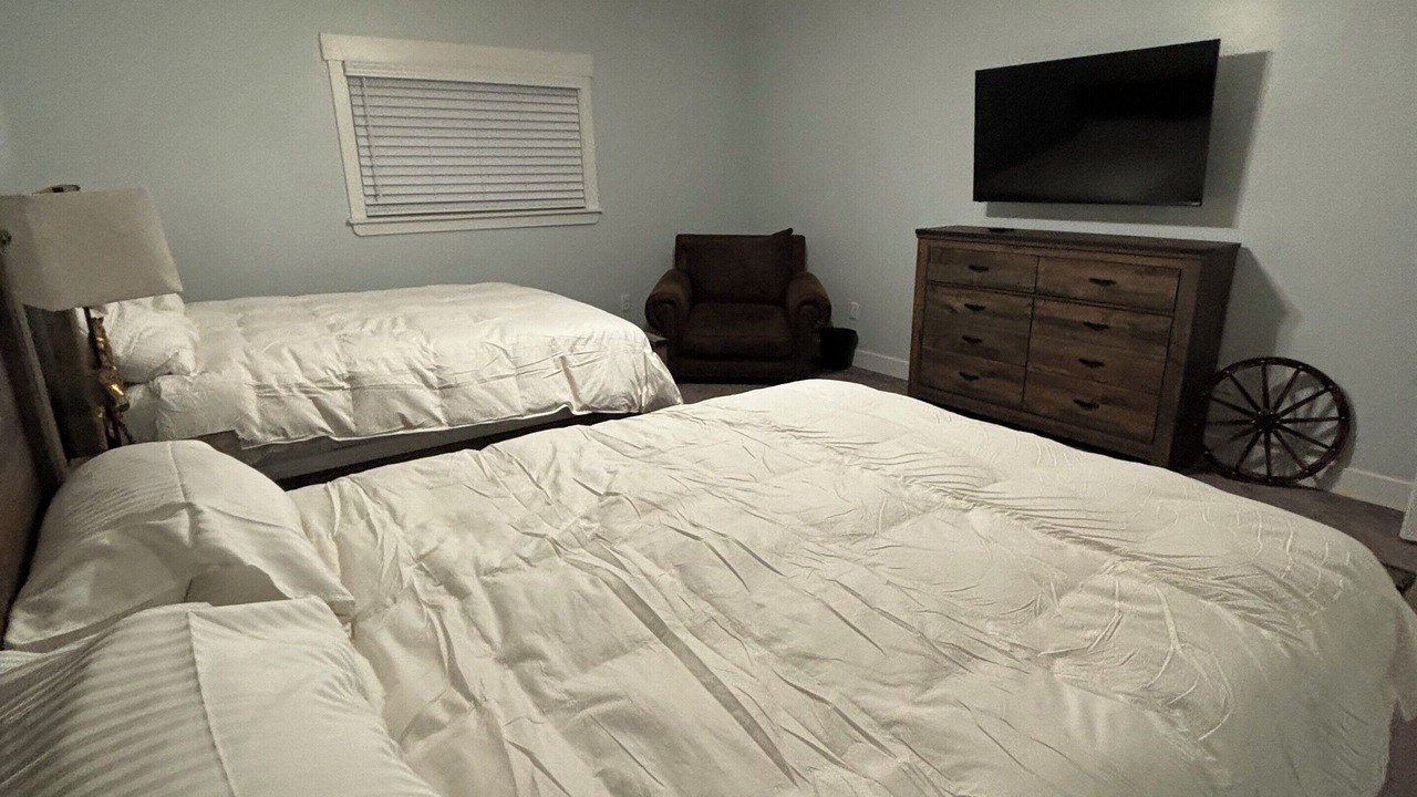 Photo of Bedroom in Bluffdale