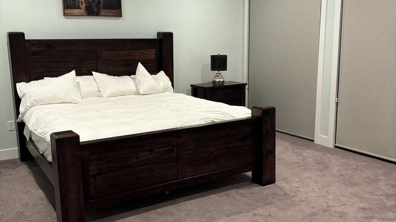 Photo of Bedroom in Bluffdale