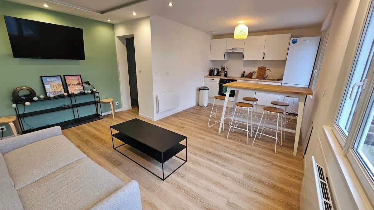 Photo of Others in Arras