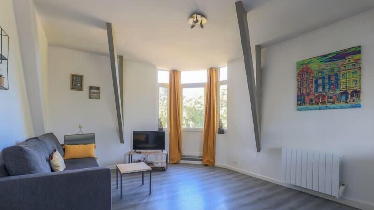 Photo of Others in Arras