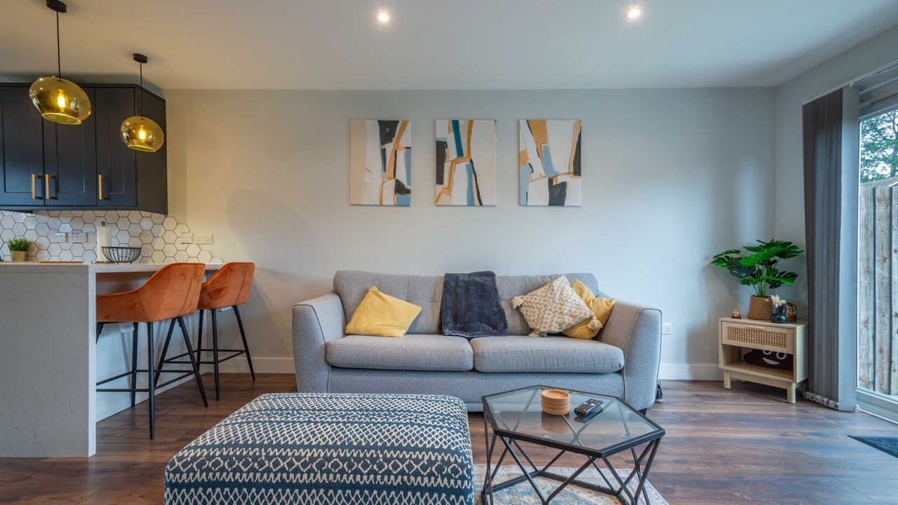 Photo of Livingroom in Newmarket