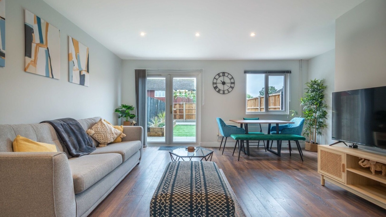 Photo of Livingroom in Newmarket