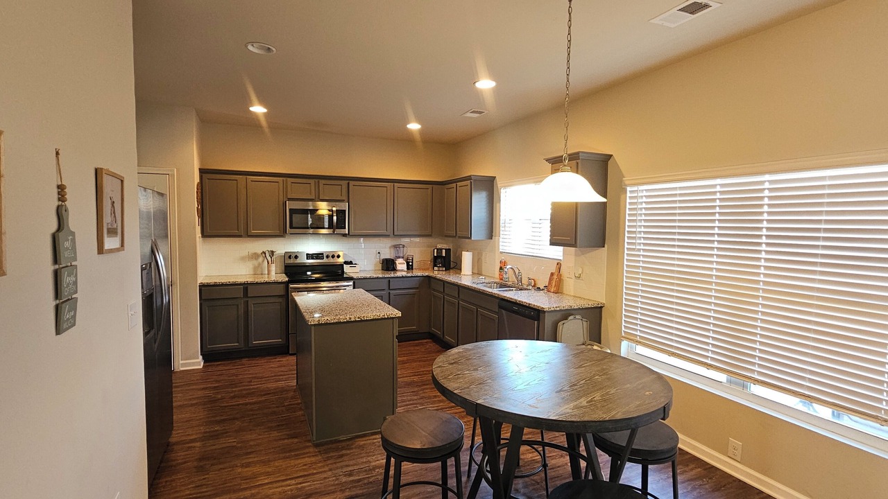 Photo of Kitchen in Graniteville