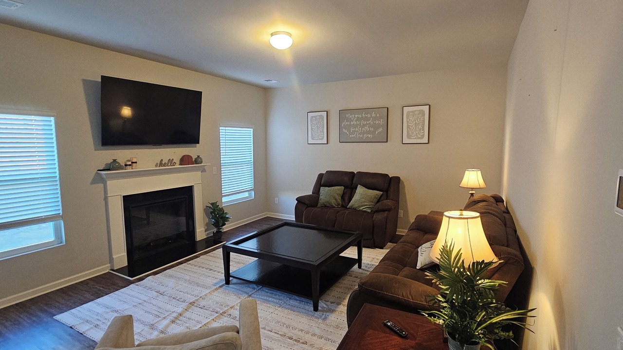 Photo of Livingroom in Graniteville