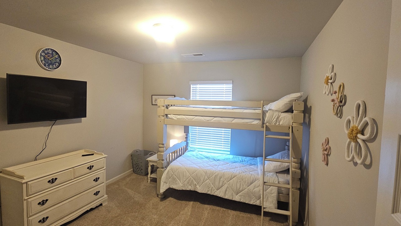 Photo of Bedroom in Graniteville