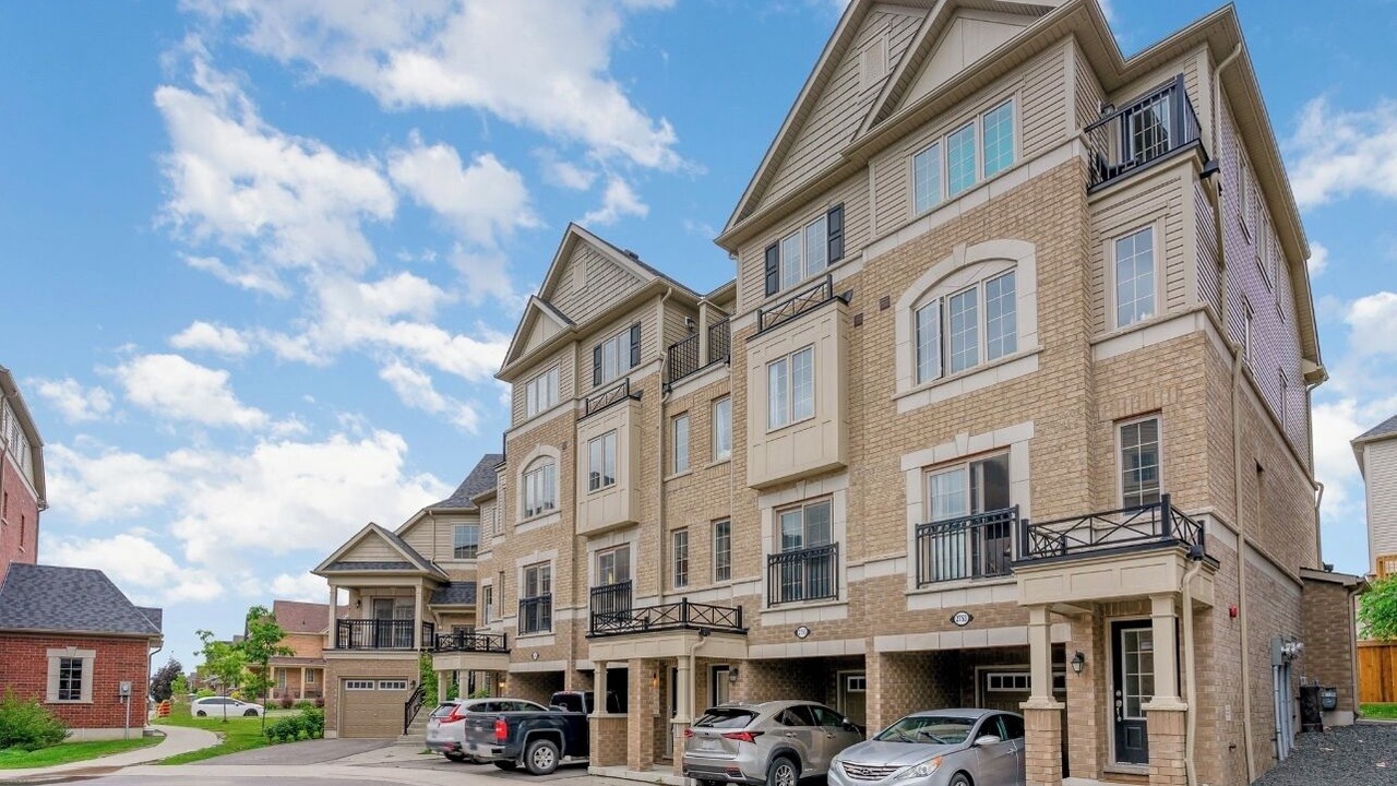 Photo of Outdoor in Oshawa