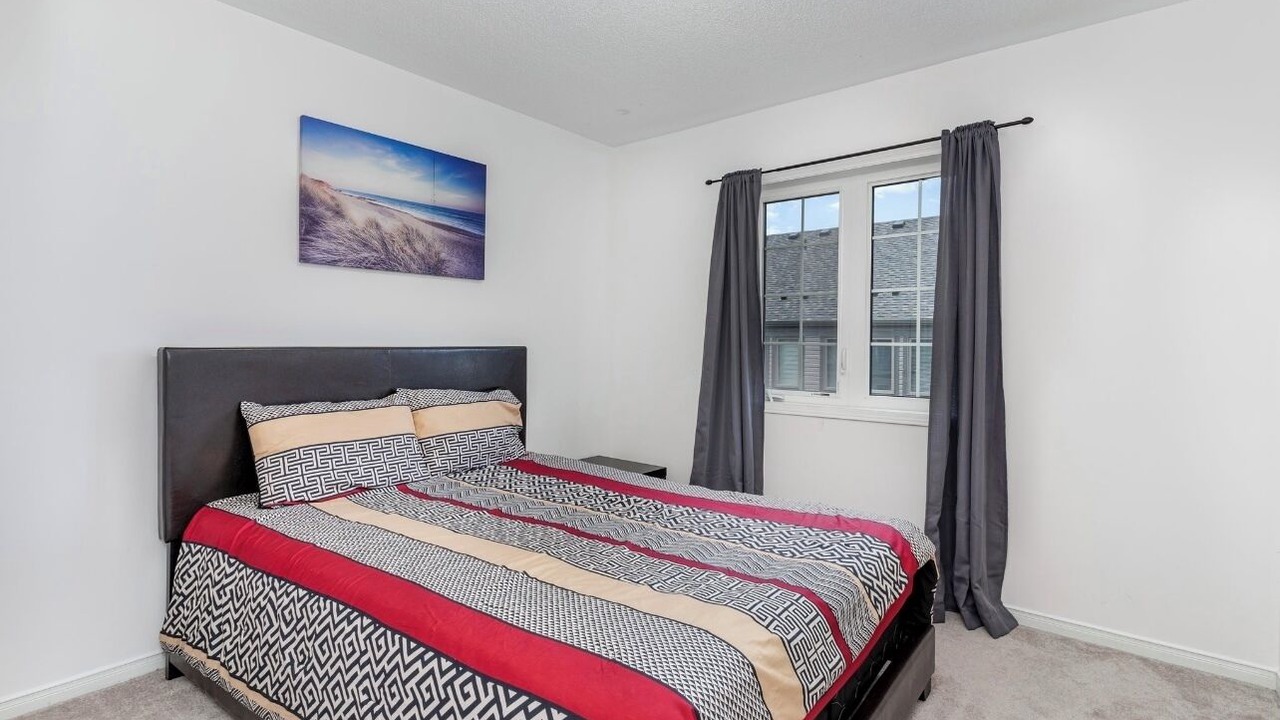 Photo of Bedroom in Oshawa