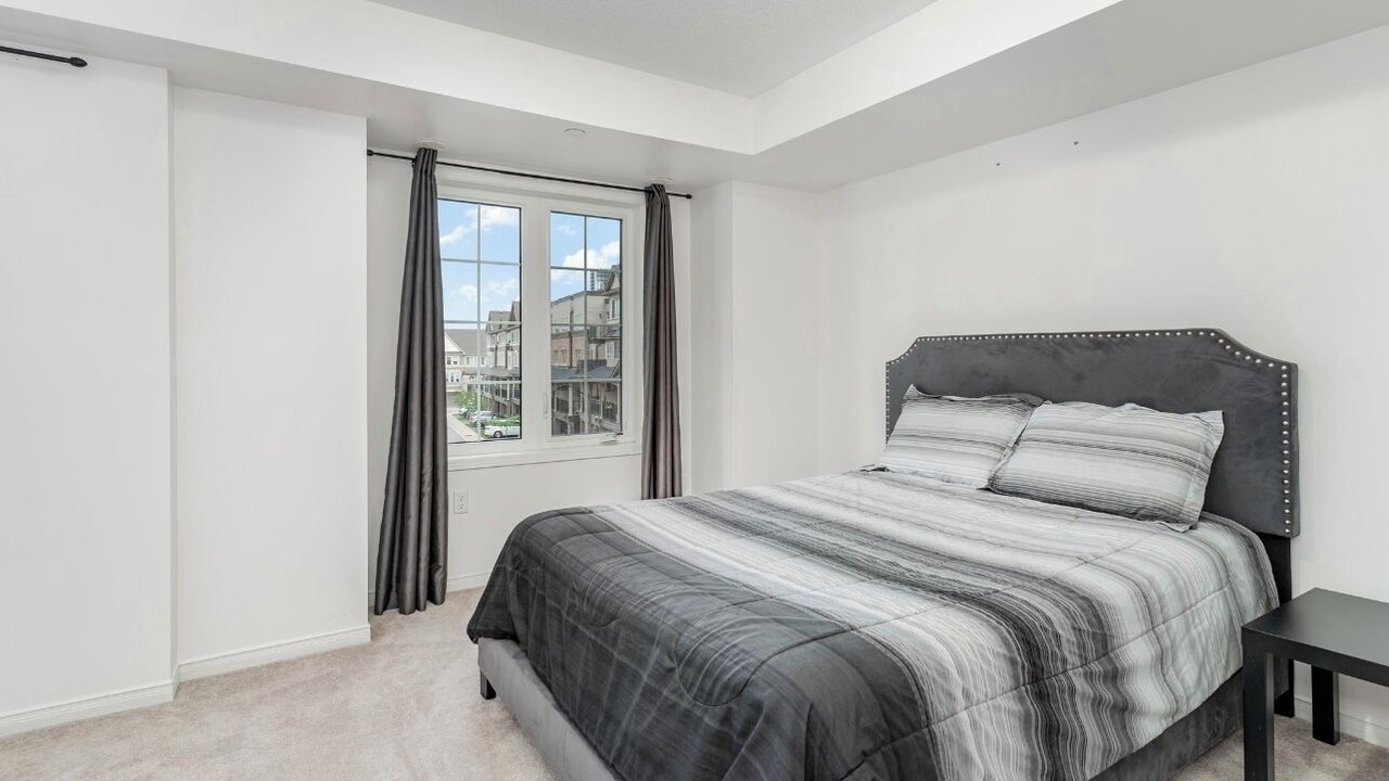 Photo of Bedroom in Oshawa
