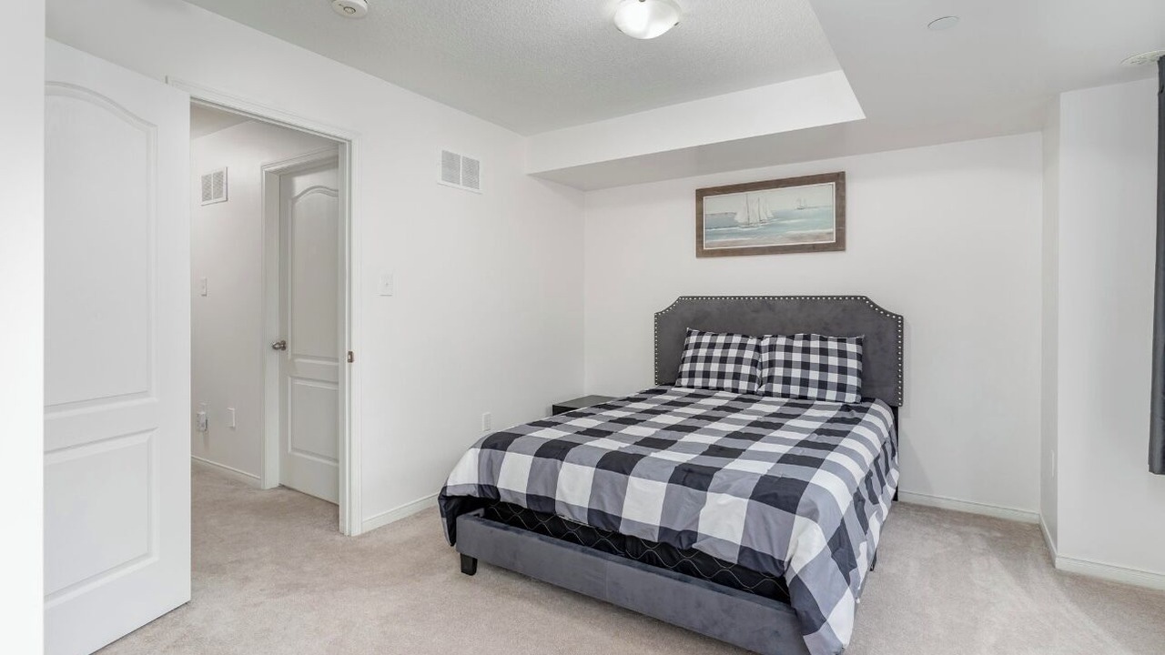 Photo of Bedroom in Oshawa