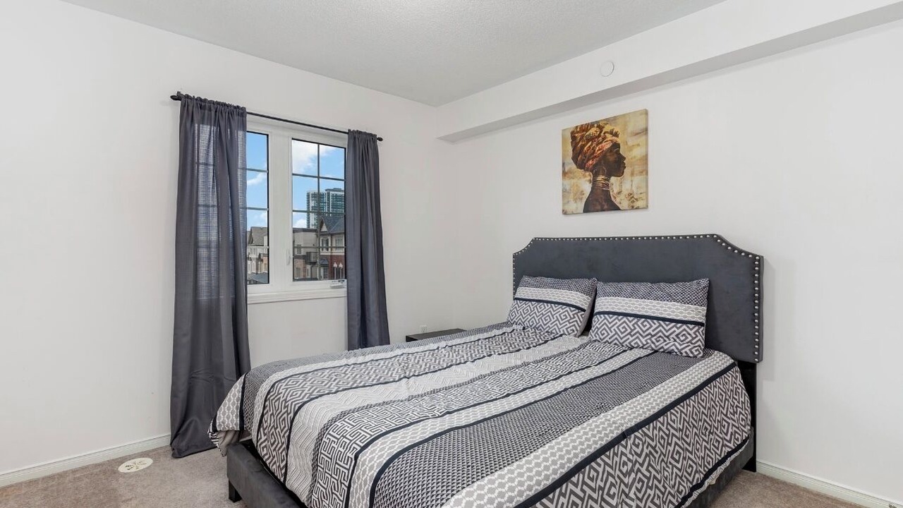 Photo of Bedroom in Oshawa