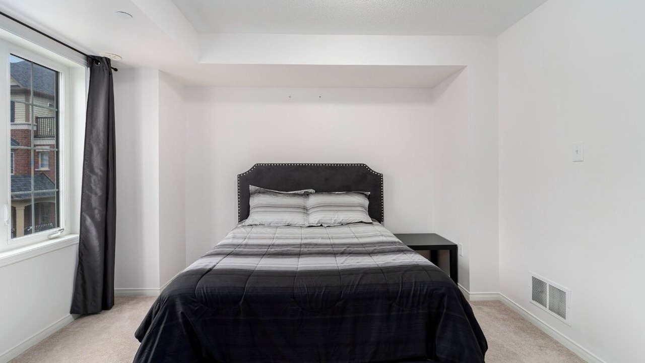 Photo of Bedroom in Oshawa