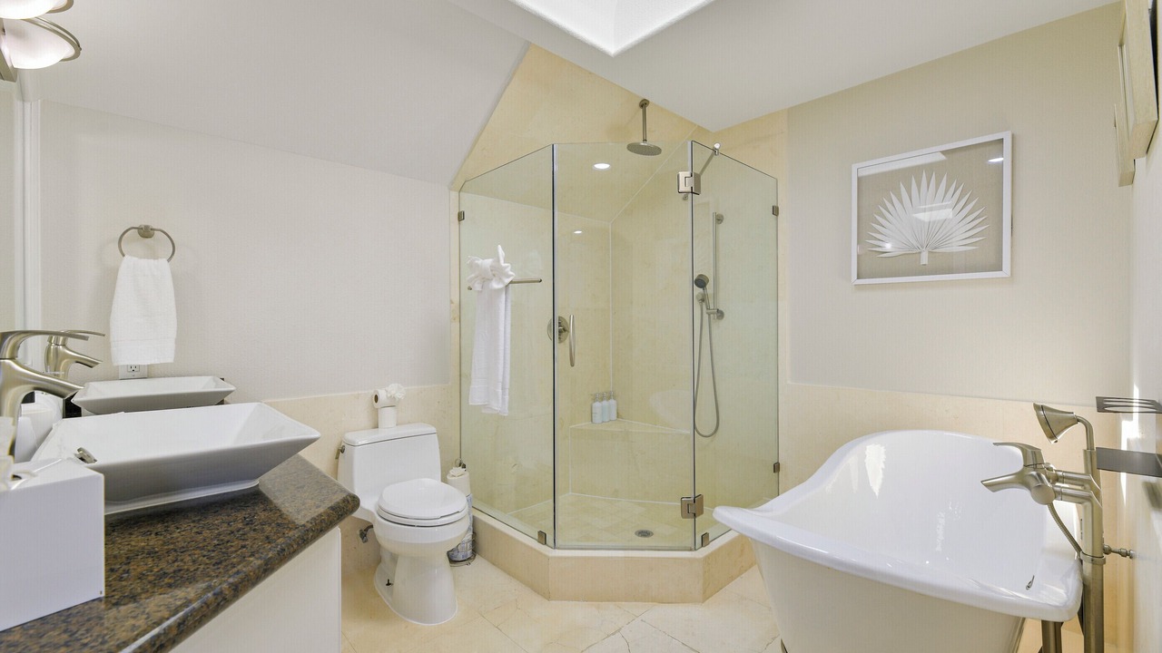 Photo of Bathroom in Clear Lake Shores