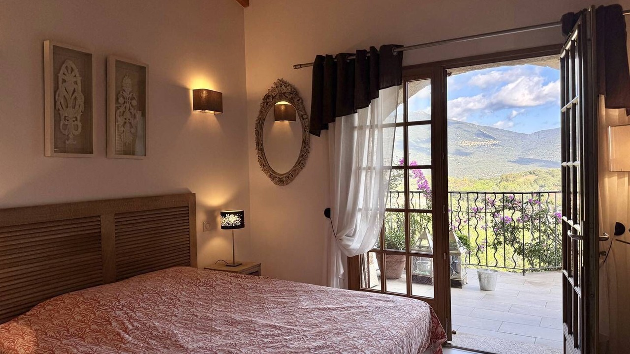Photo of Bedroom in Propriano