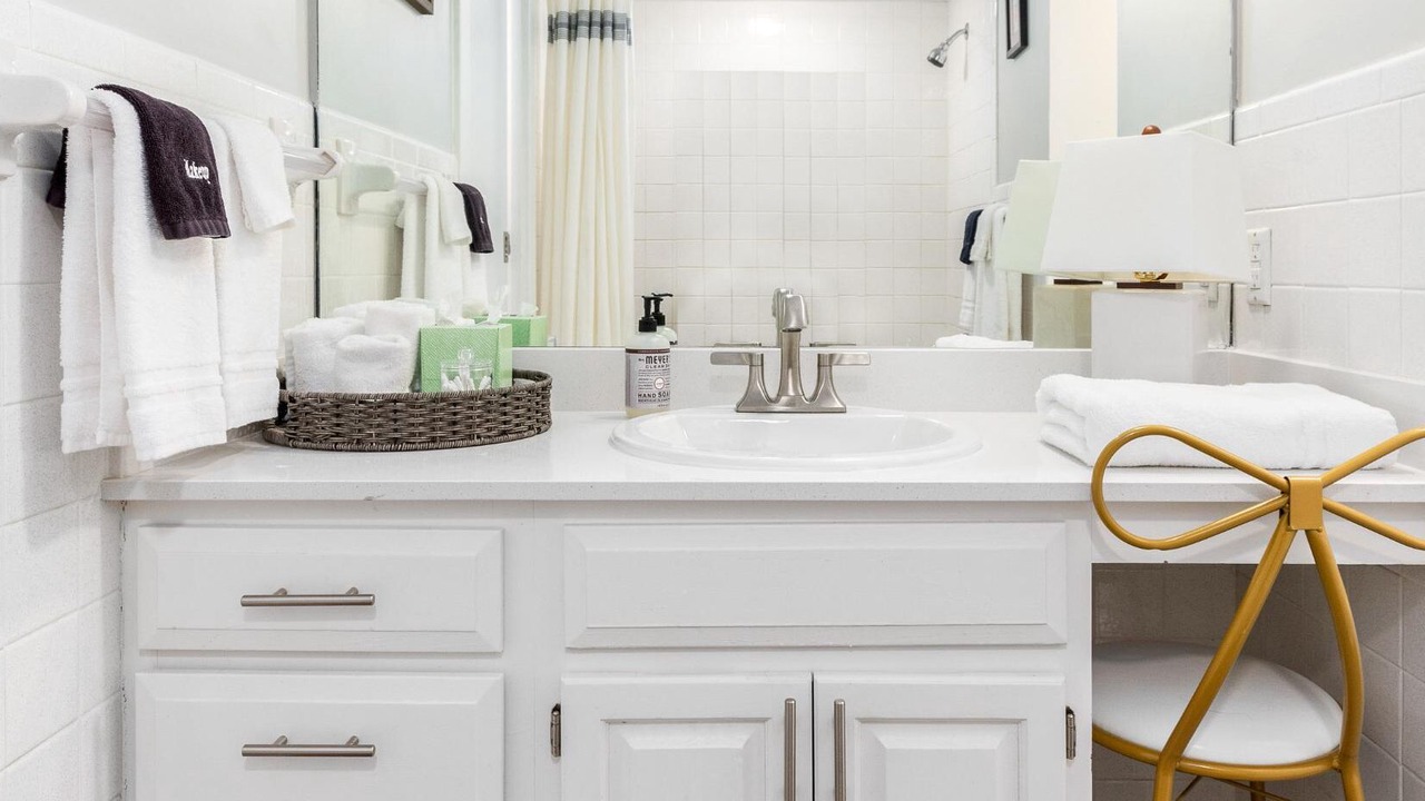 Photo of Bathroom in Afton