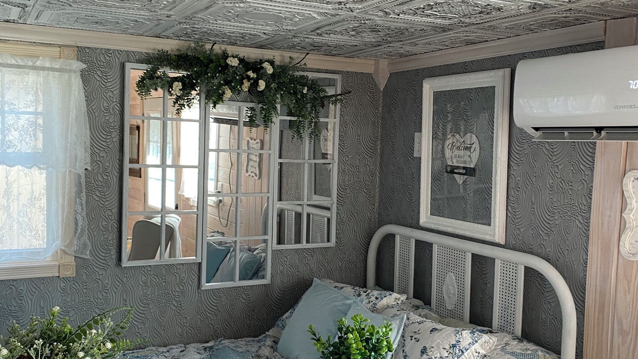 Photo of Bedroom in Girard