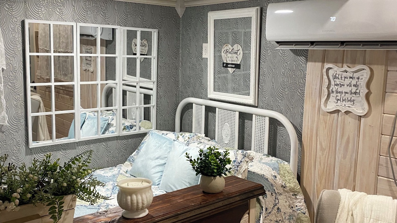 Photo of Bedroom in Girard