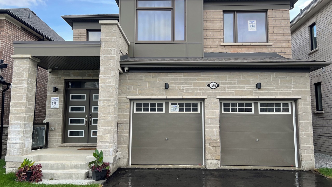 Photo of Outdoor in Pickering