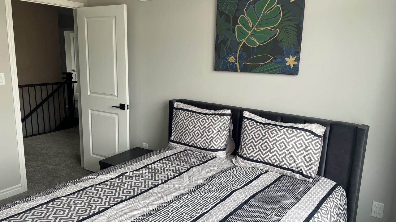 Photo of Bedroom in Pickering