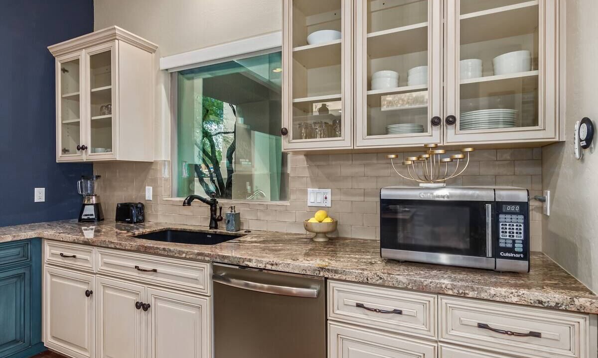 Photo of Kitchen in Legend Trail