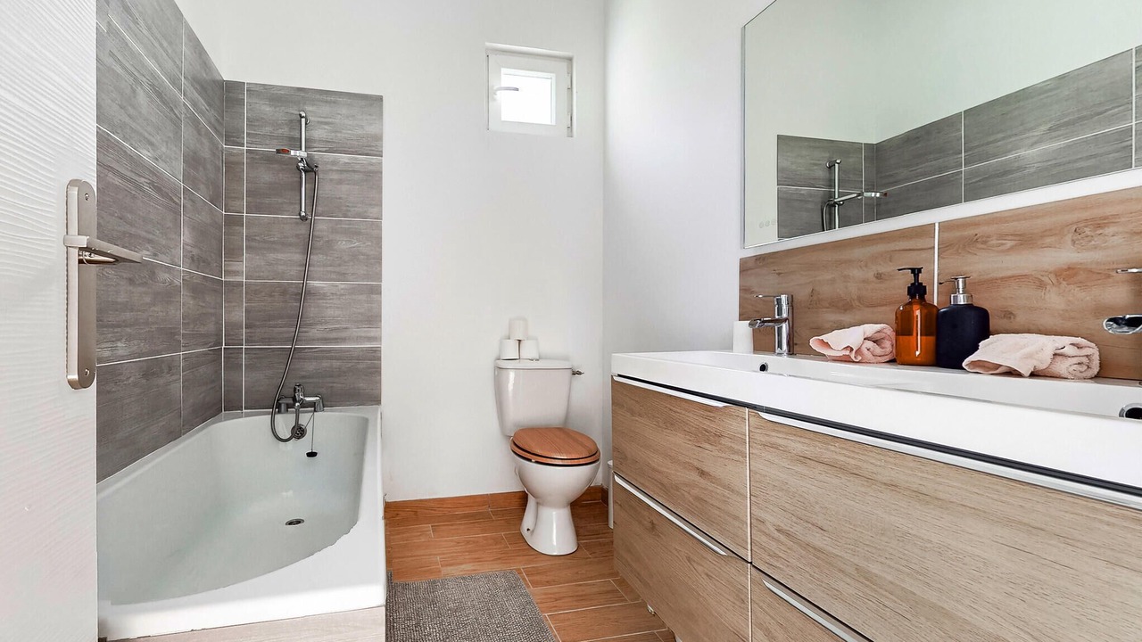 Photo of Bathroom in Coullons