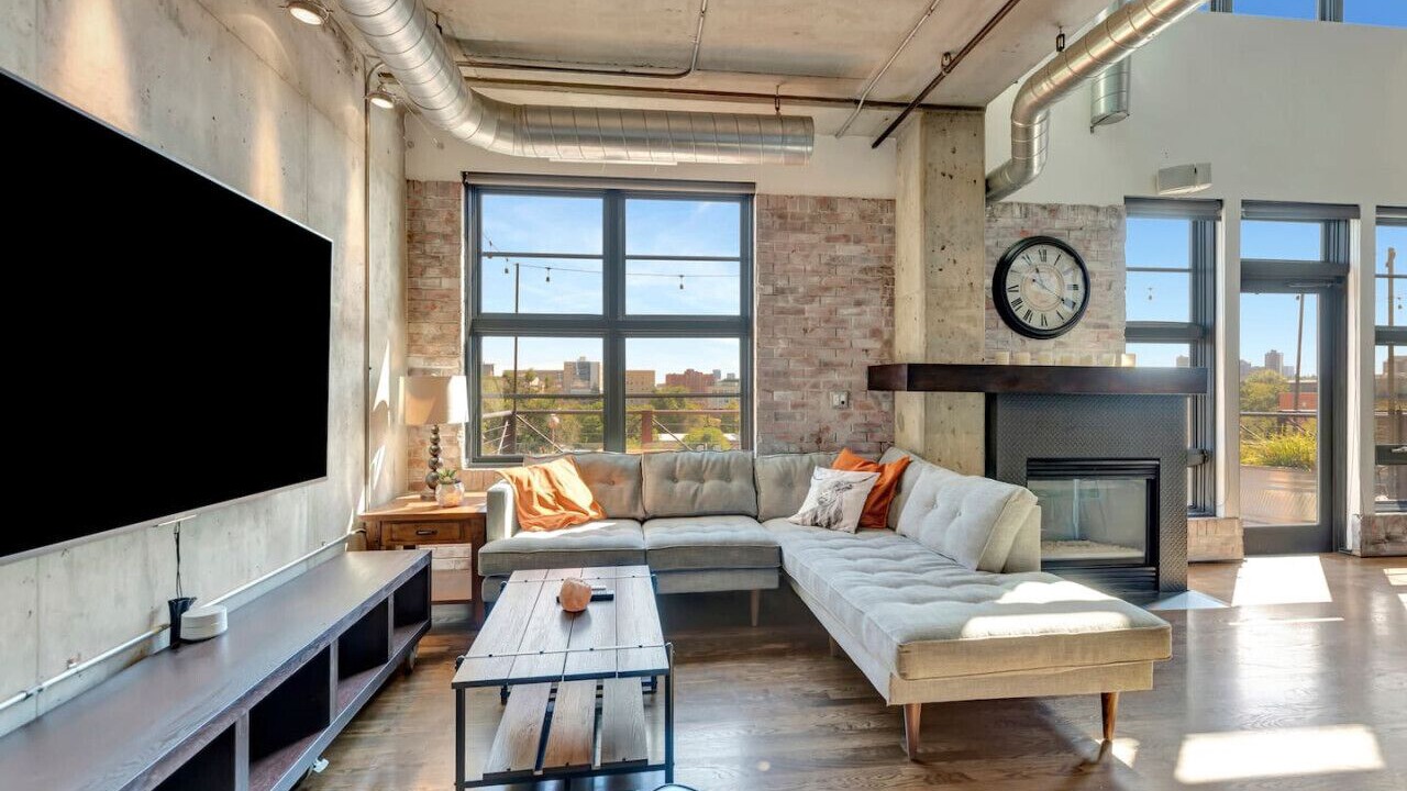 Photo of Livingroom in Uptown