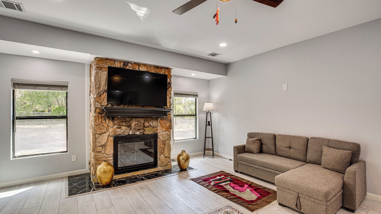 Photo of Livingroom in Princeton