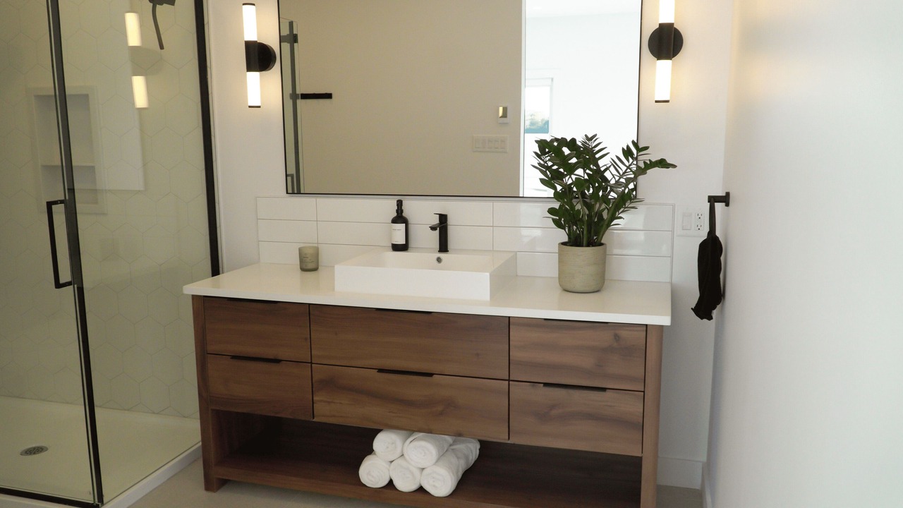 Photo of Bathroom in Papineauville