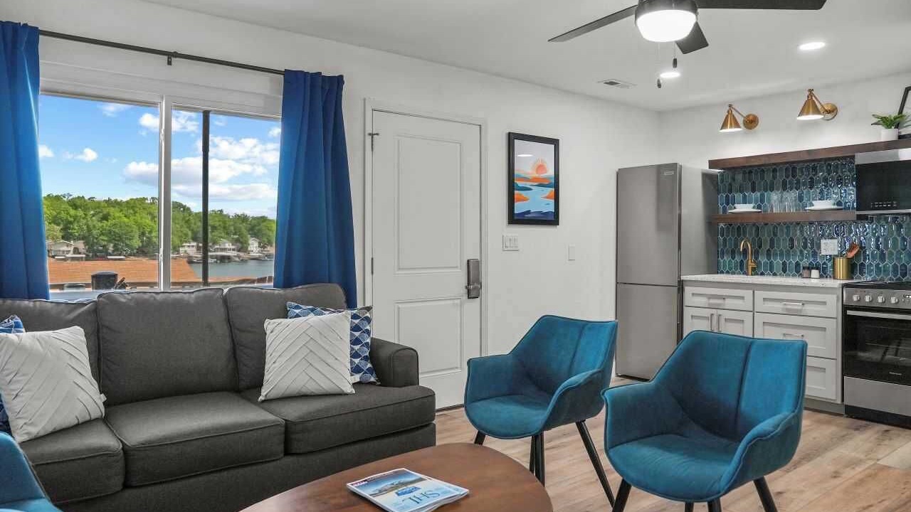 Photo of Livingroom in Lake of the Ozarks