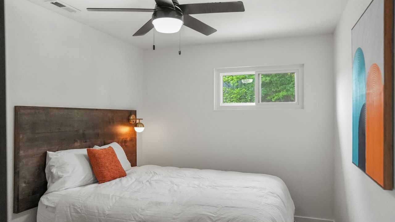 Photo of Bedroom in Lake of the Ozarks