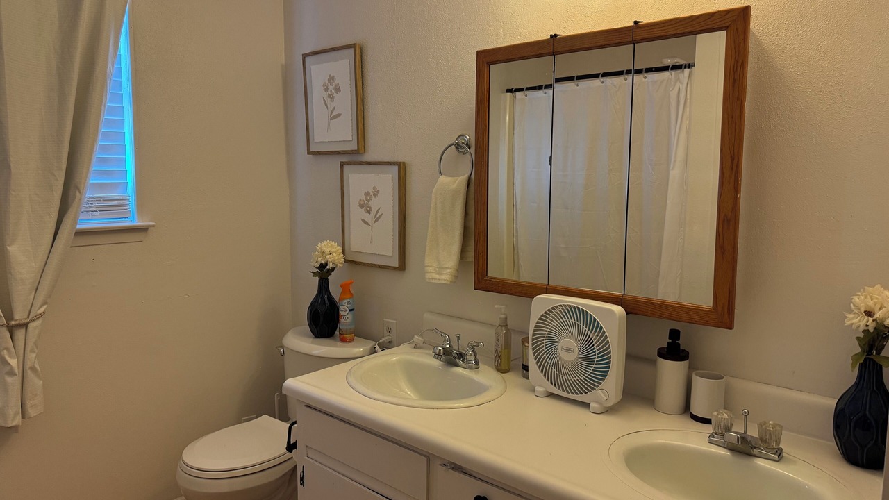 Photo of Bathroom in Lake Brownwood
