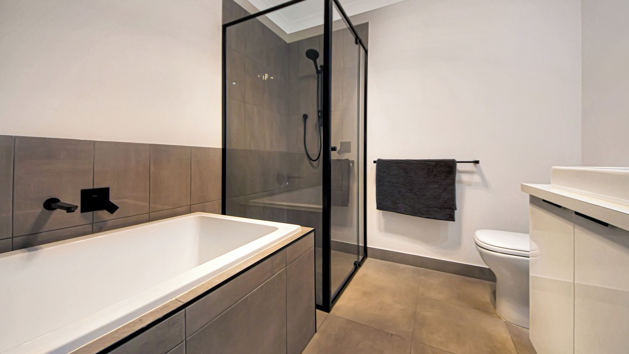 Photo of Bathroom in Narrawong