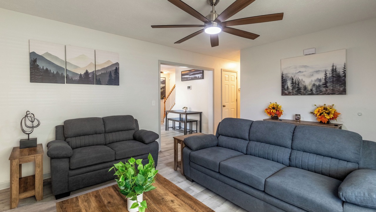 Photo of Livingroom in Cherokee
