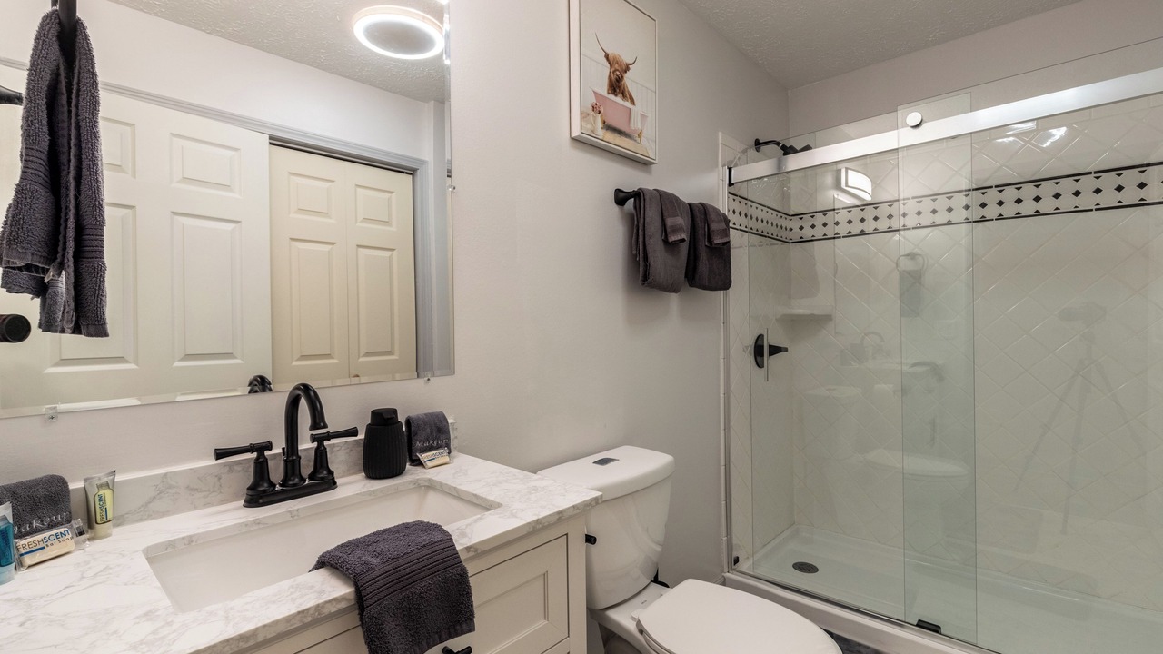 Photo of Bathroom in Cherokee