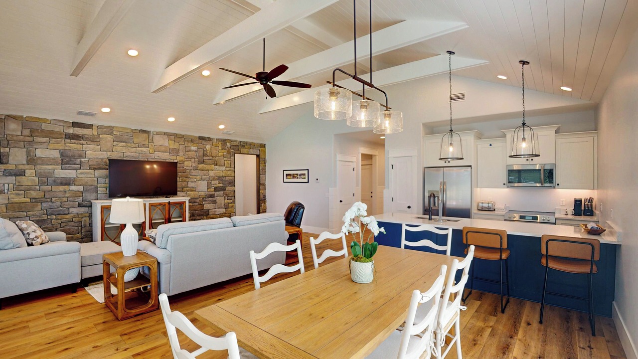 Photo of Others in Waverly