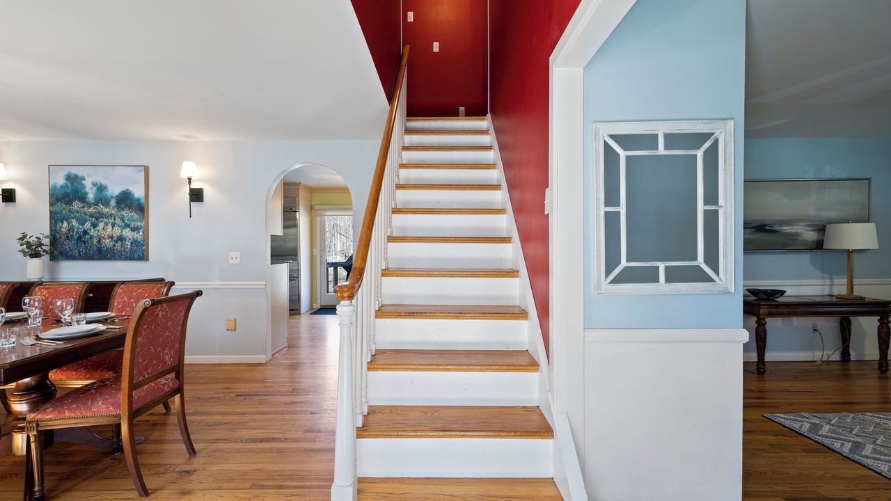 Photo of Others in Monroe