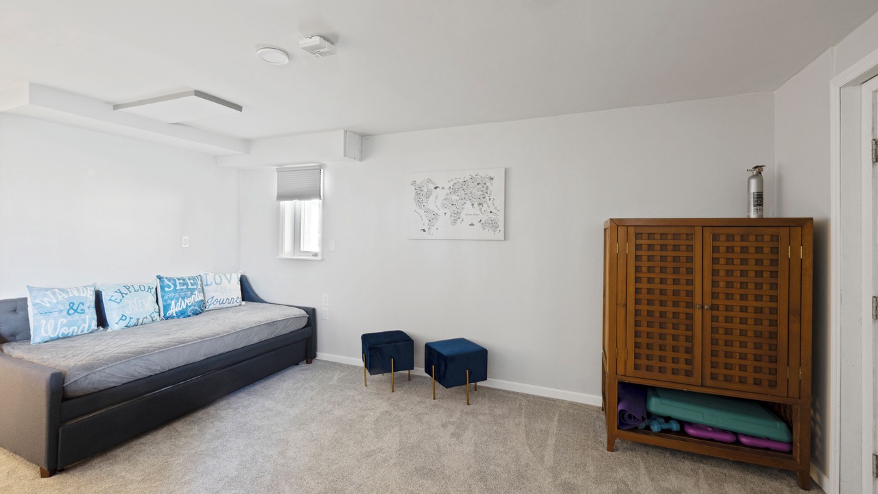 Photo of Livingroom in Monroe