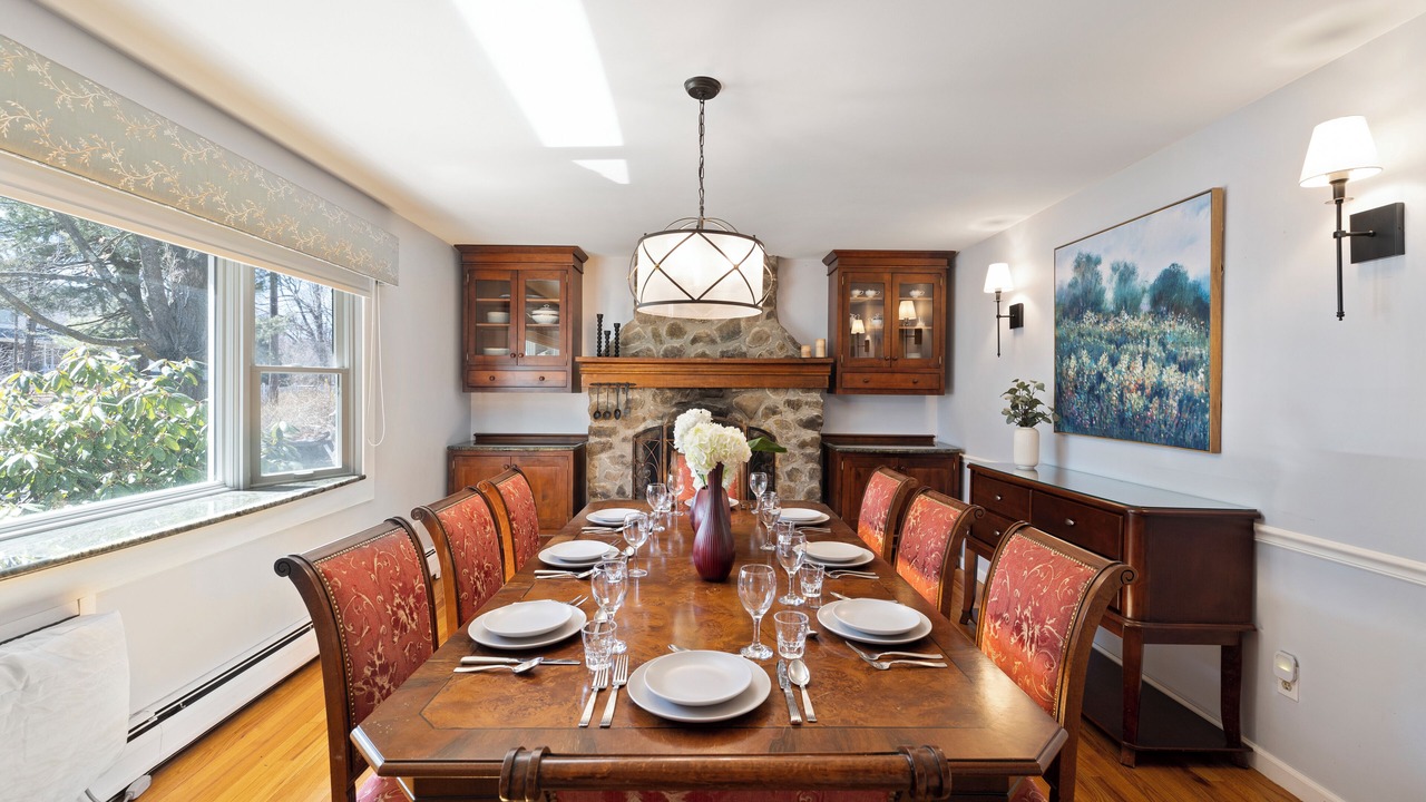 Photo of Others in Monroe