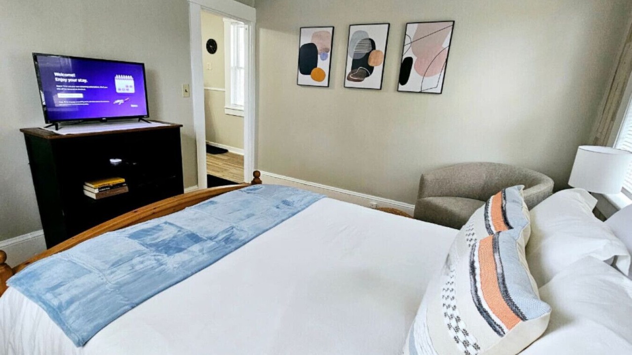 Photo of Bedroom in Waterville