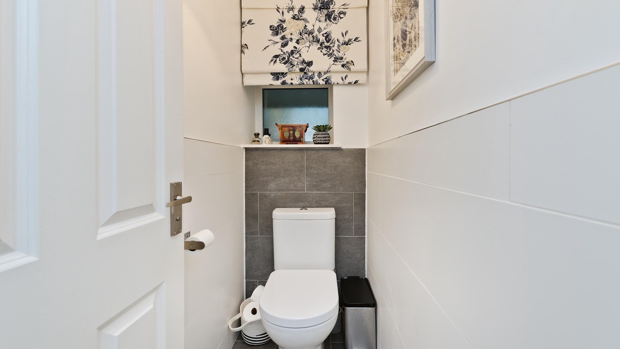 Photo of Bathroom in Kew