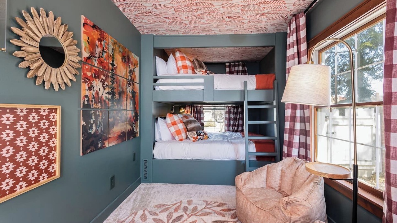 Photo of Others in Bloomington