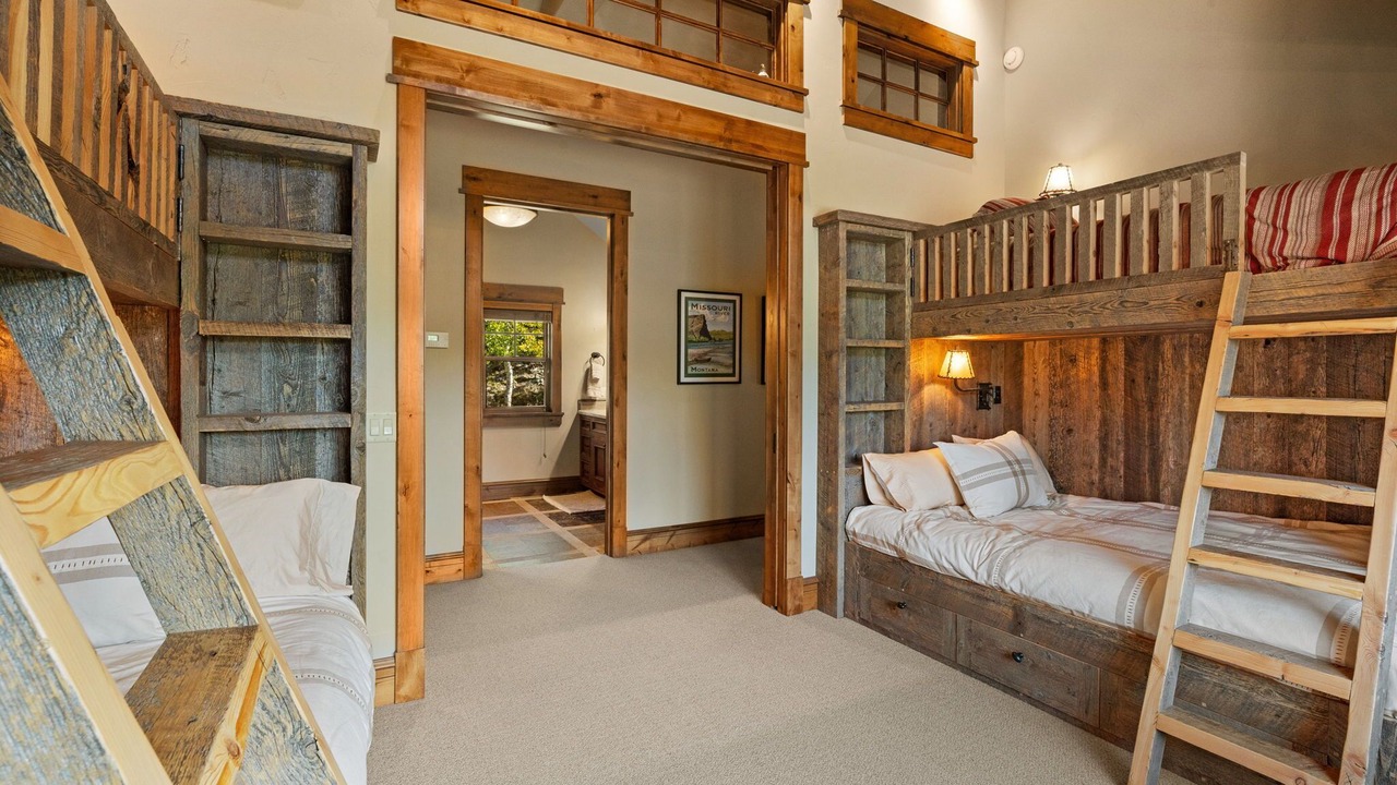 Photo of Bedroom in Spanish Peaks