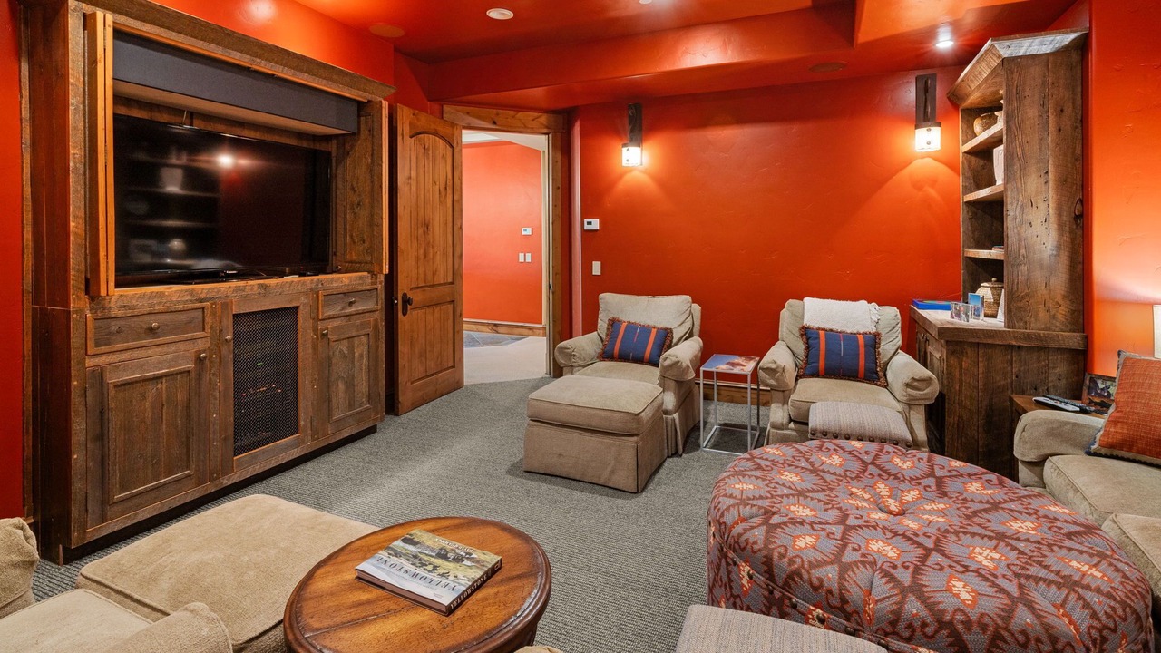 Photo of Bedroom in Spanish Peaks