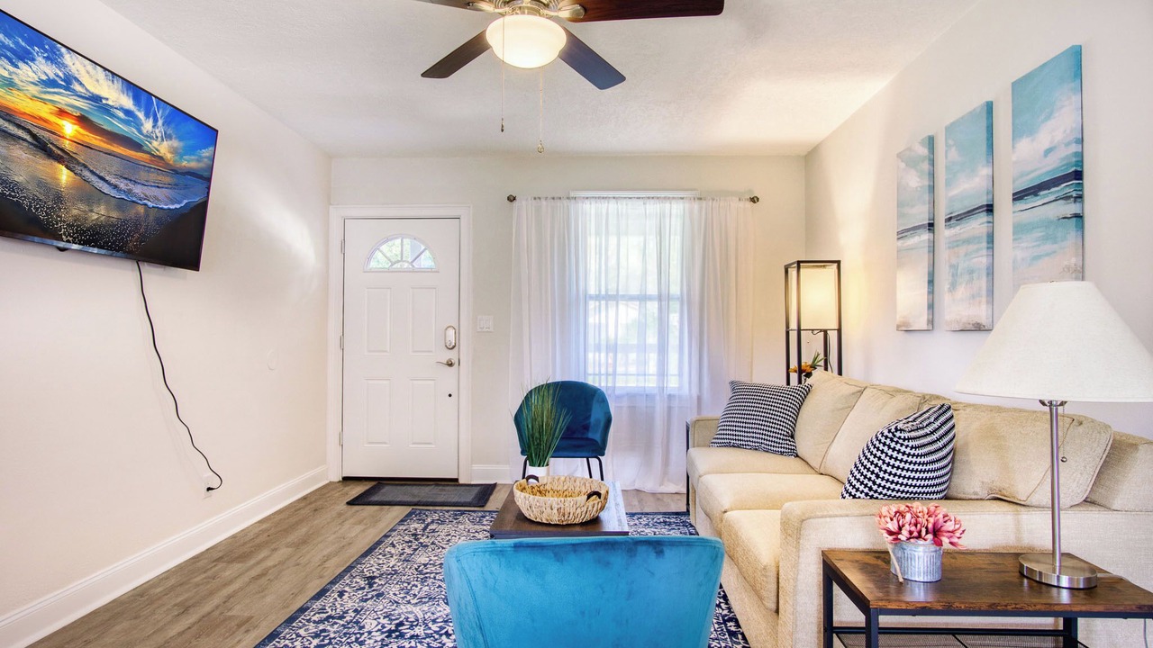 Photo of Livingroom in San Jose